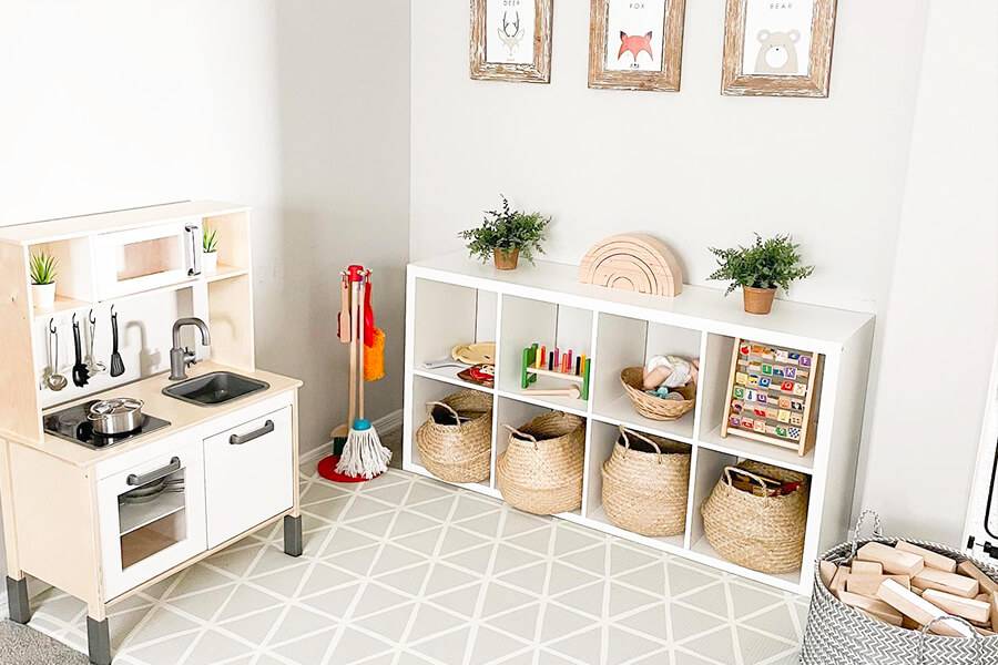 furnishing baby room montessori