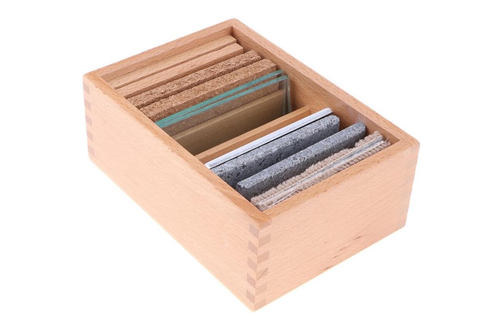 montessori thermic tablets wooden box