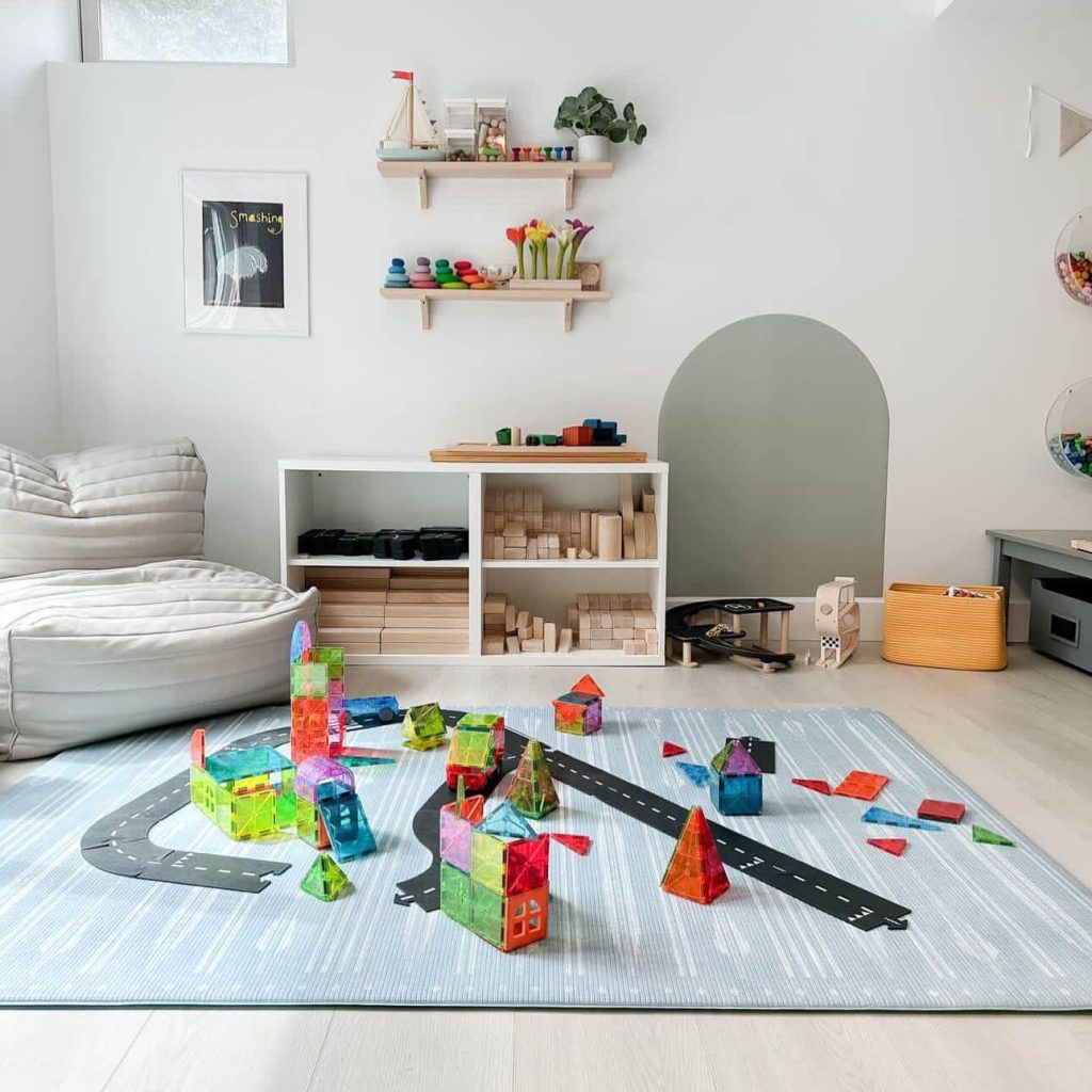 montessori interactive play haven